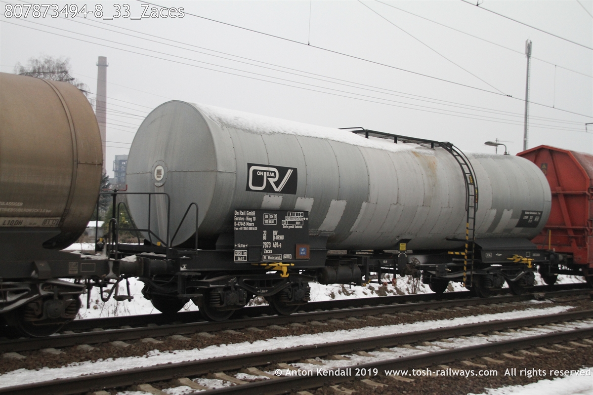 807873494-8_33_Zaces.JPG